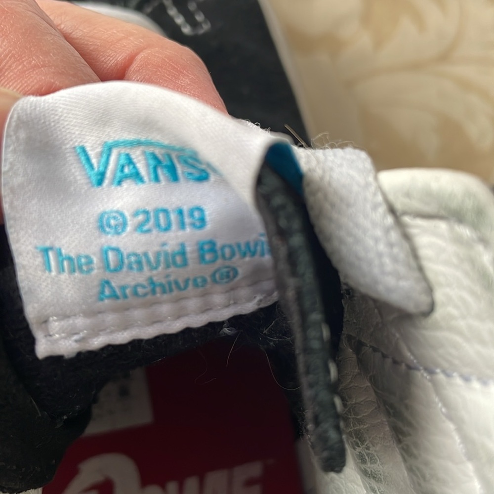 David Bowie Vans sneakers - Picture 10 of 11